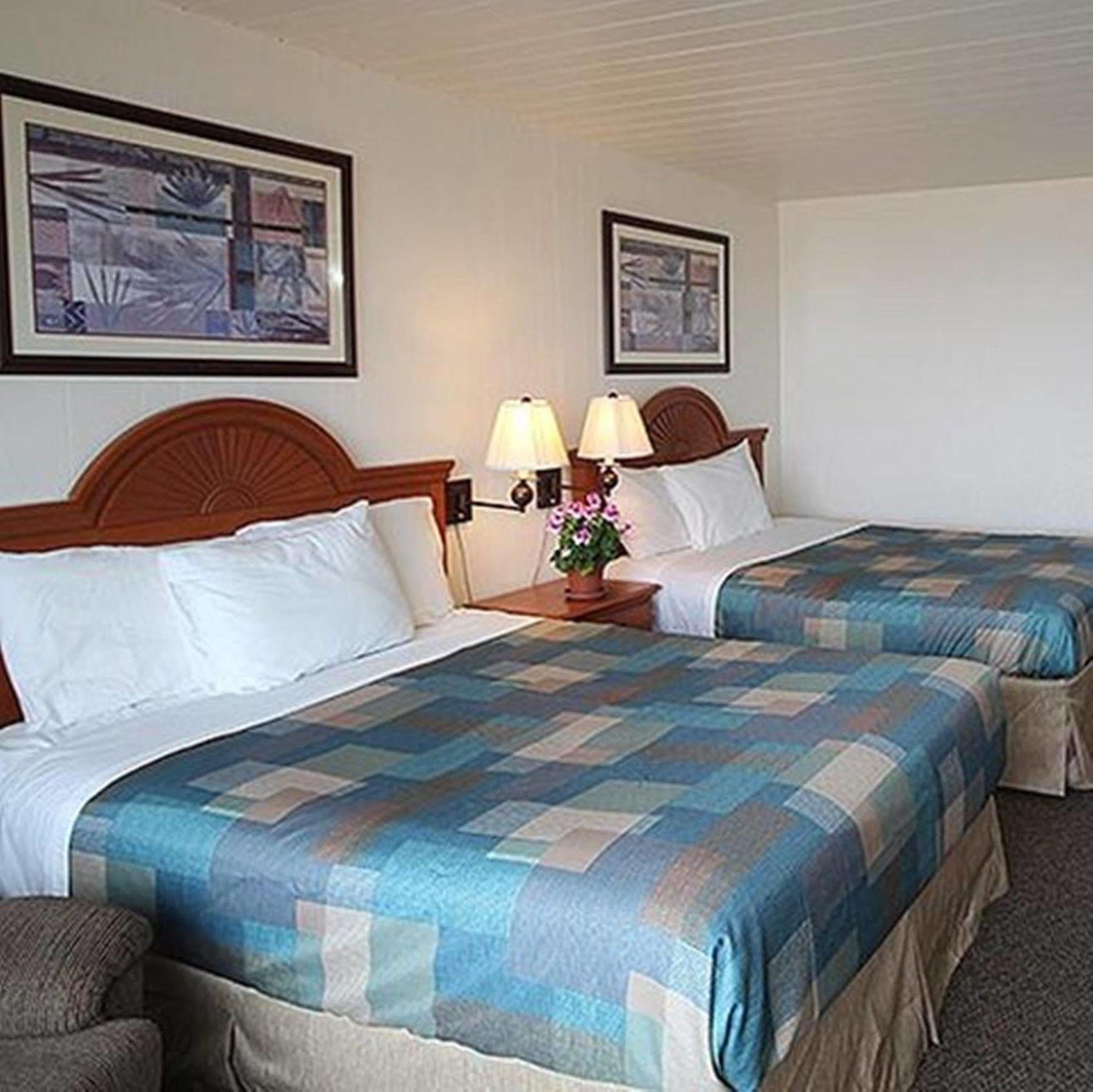 Seashore Inn On The Beach Seaside Esterno foto